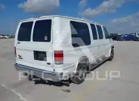 2006 Ford E-150 фото