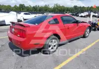 2006 Ford MUSTANG фото