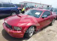 2006 Ford MUSTANG фото