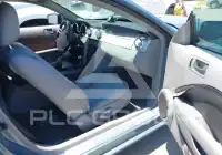 2006 Ford MUSTANG photo