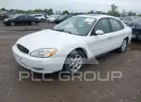 2006 Ford TAURUS photo