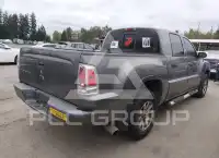 2007 Mitsubishi RAIDER фото