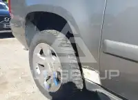 2007 Chevrolet Suburan photo