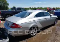 2007 Mercedes Benz CLS 500 фото