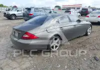 2007 Mercedes Benz CLS 500 фото