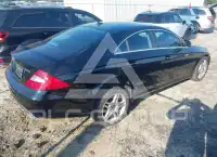 2007 Mercedes Benz CLS 500 фото