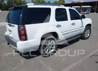2007 GMC YUKON фото