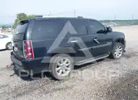 2007 GMC YUKON фото