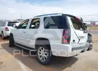 2007 GMC YUKON фото