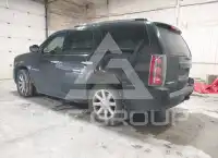 2007 GMC YUKON фото