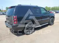 2007 GMC YUKON фото