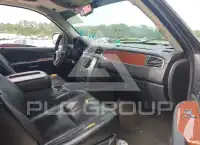 2007 GMC YUKON фото
