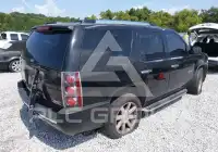 2007 GMC YUKON фото