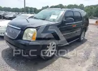2007 GMC YUKON фото