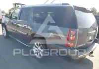 2007 GMC YUKON фото