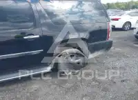 2007 GMC YUKON фото