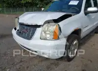 2007 GMC YUKON фото