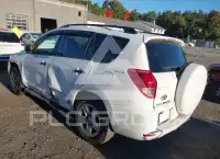 2007 Toyota RAV4 photo