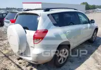 2007 Toyota RAV4 photo