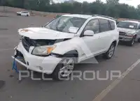 2007 Toyota RAV4 photo