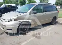 2007 Toyota SIENNA фото