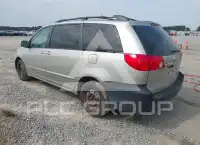 2007 Toyota SIENNA photo