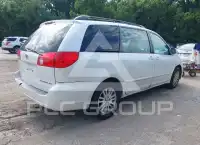 2007 Toyota SIENNA photo