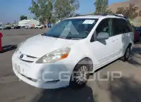 2007 Toyota SIENNA photo