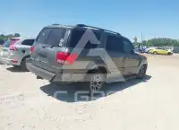 2007 Toyota SEQUOIA photo