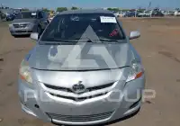 2007 Toyota YARIS фото