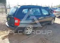 2007 KIA Rondo photo