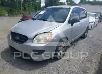 2007 KIA Rondo фото