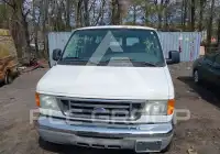 2007 Ford E-350 фото
