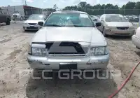 2007 Ford CROWN photo