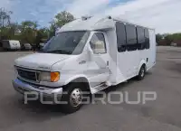 2007 Ford E-350 photo