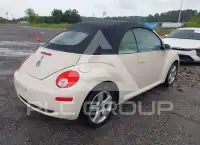 2007 Volkswagen BEETLE photo
