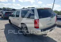 2008 Chevrolet Suburan photo
