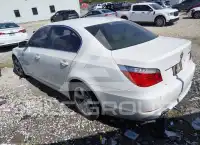 2008 BMW 528 photo