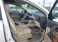 2008 Buick ENCLAVE photo