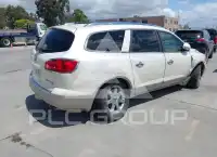2008 Buick ENCLAVE photo