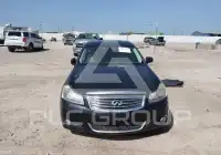 2008 Infinity M35 photo