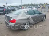 2008 Infinity M35 photo