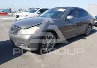 2008 Infinity M35 photo