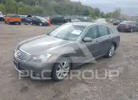 2008 Infinity M35 photo