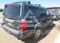 2008 Jeep COMANDER photo