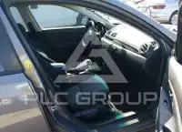 2008 Mazda 3 photo