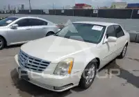 2008 Cadillac DTS photo