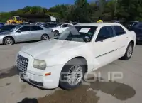 2008 Chrysler 300 photo