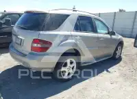 2008 Mercedes Benz ML 350 photo