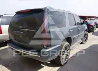 2008 GMC YUKON фото